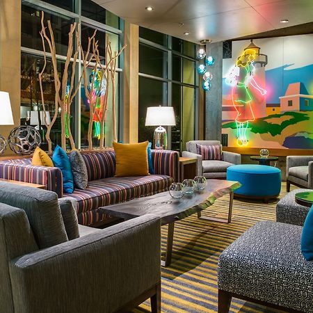 Staypineapple, Watertown Hotel, University District Сиатъл Екстериор снимка