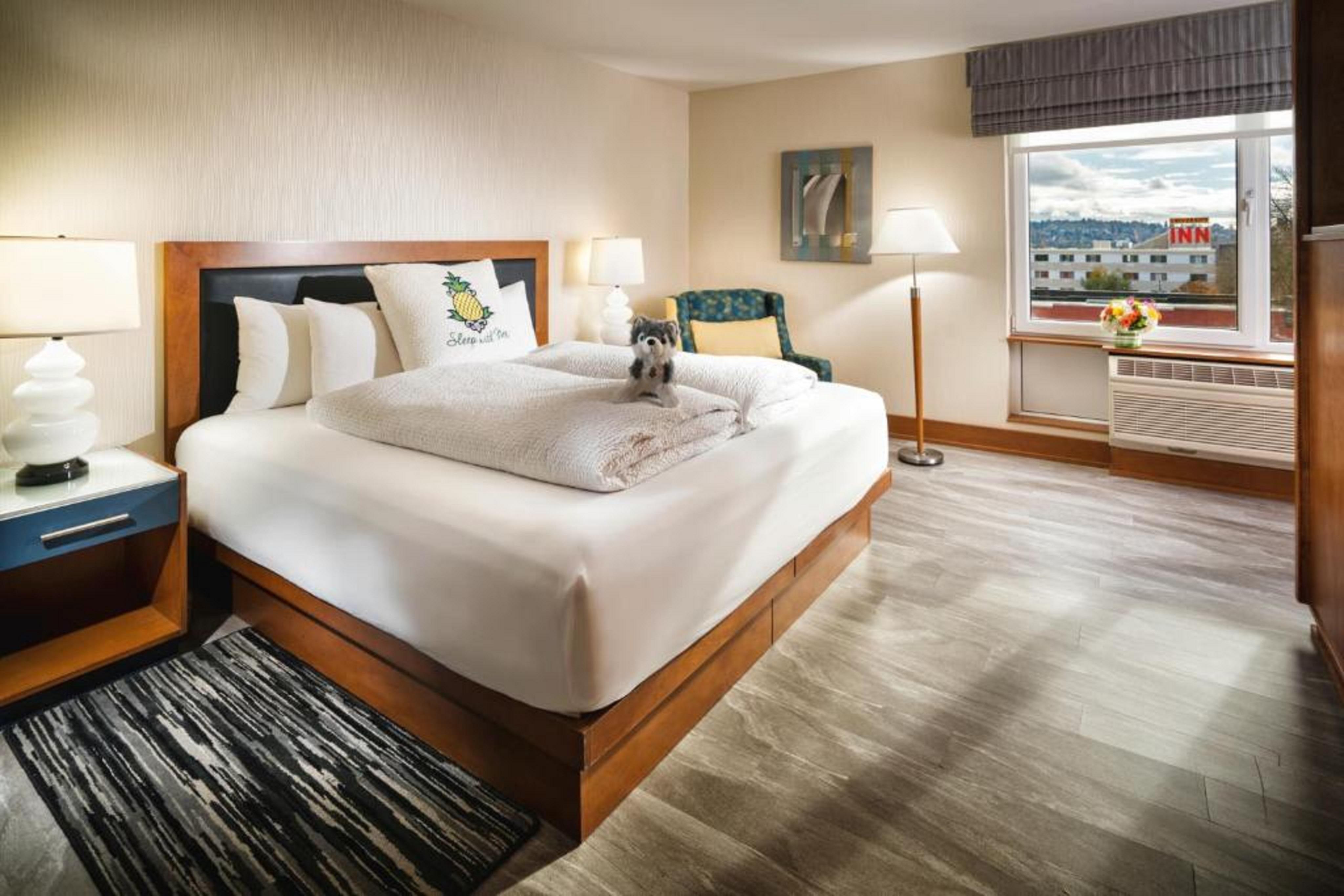 Staypineapple, Watertown Hotel, University District Сиатъл Екстериор снимка