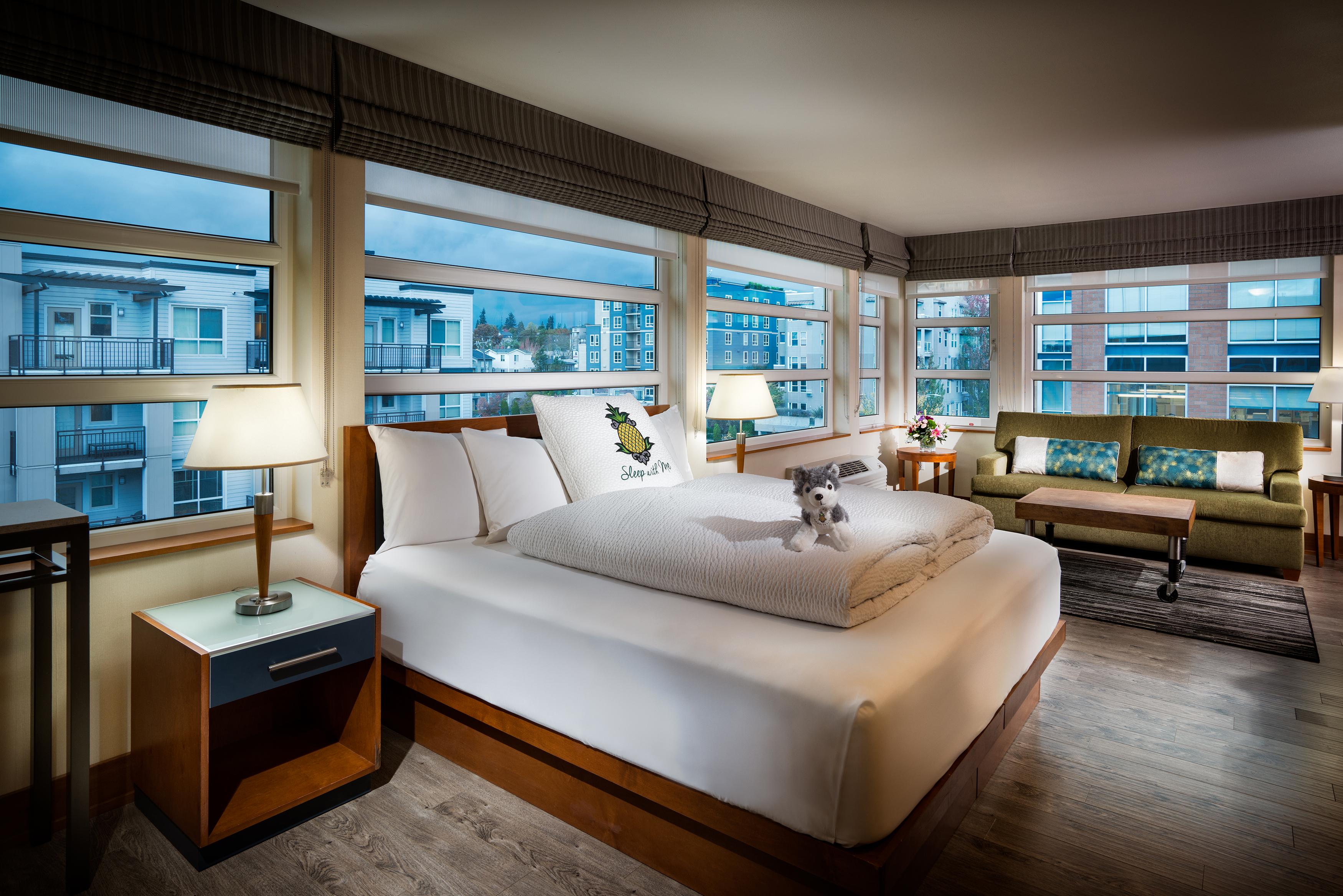 Staypineapple, Watertown Hotel, University District Сиатъл Екстериор снимка
