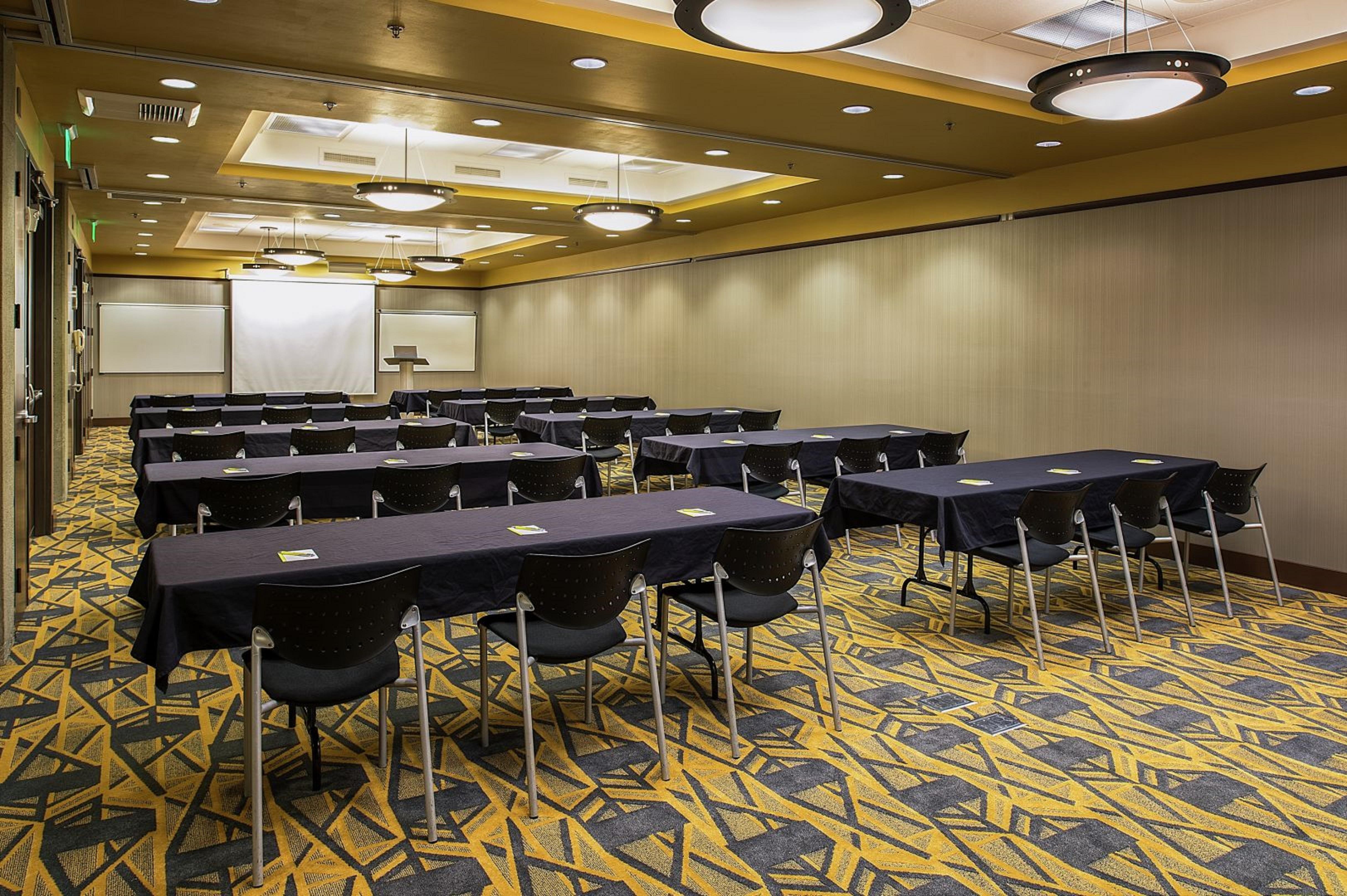 Staypineapple, Watertown Hotel, University District Сиатъл Екстериор снимка