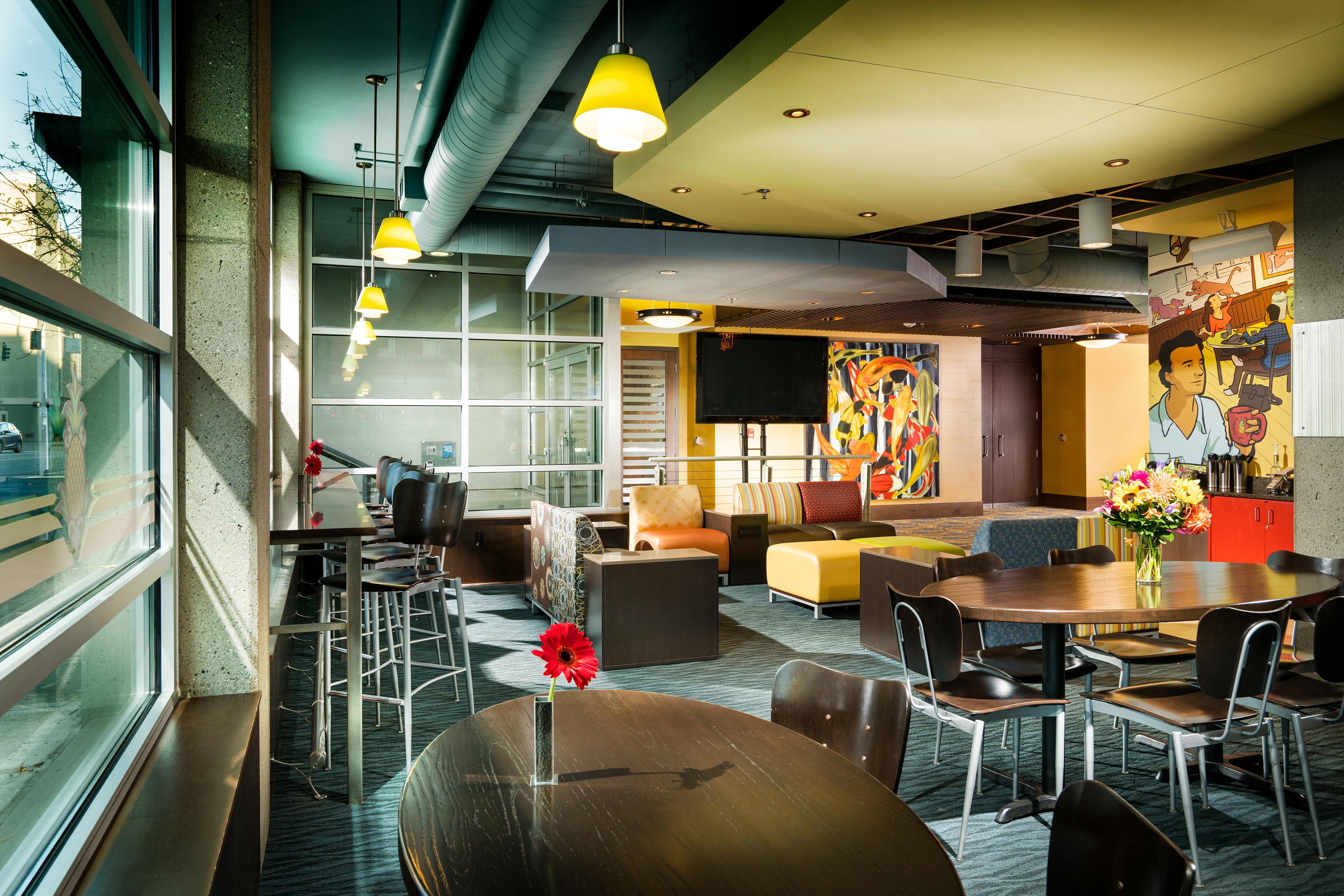 Staypineapple, Watertown Hotel, University District Сиатъл Екстериор снимка