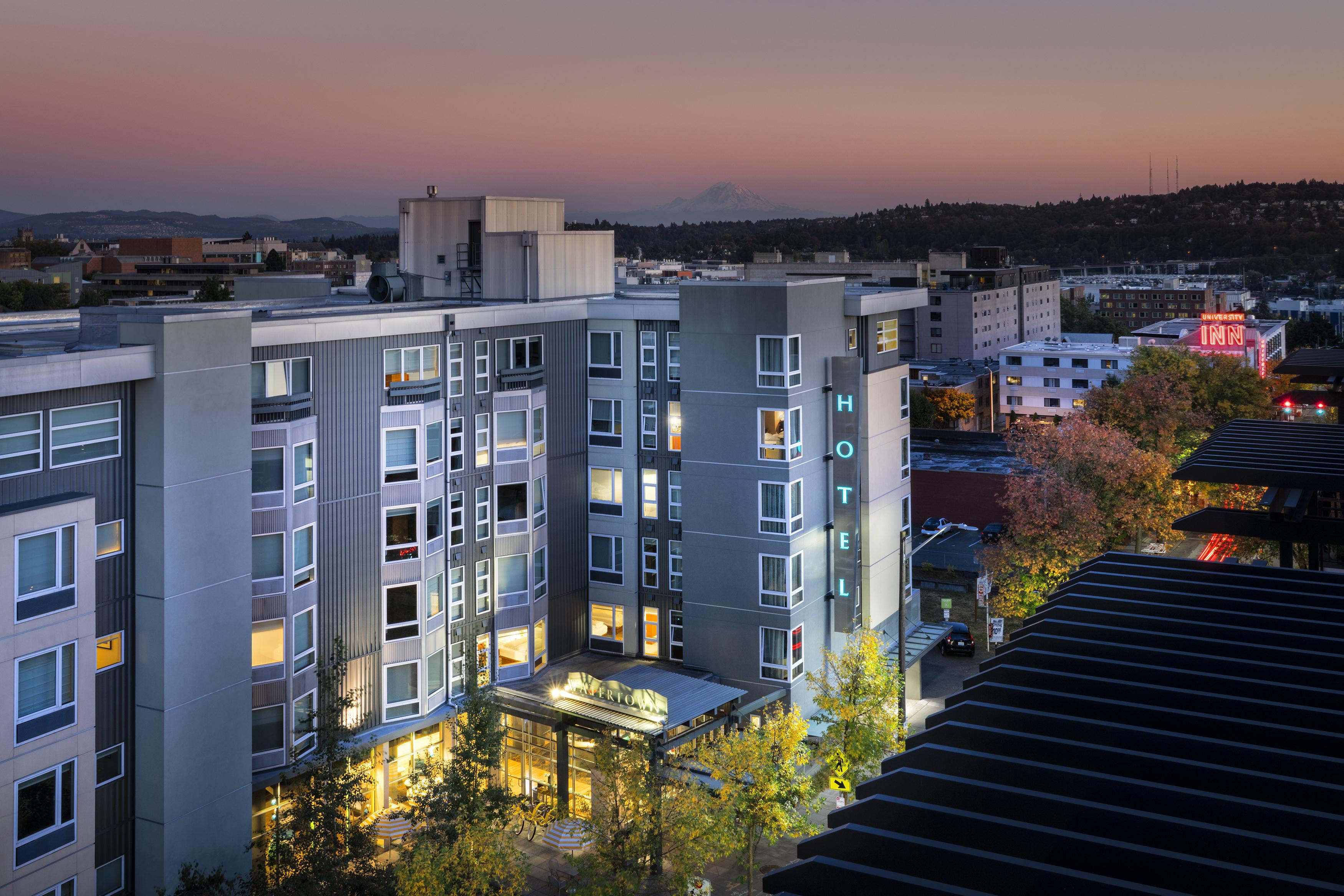 Staypineapple, Watertown Hotel, University District Сиатъл Екстериор снимка