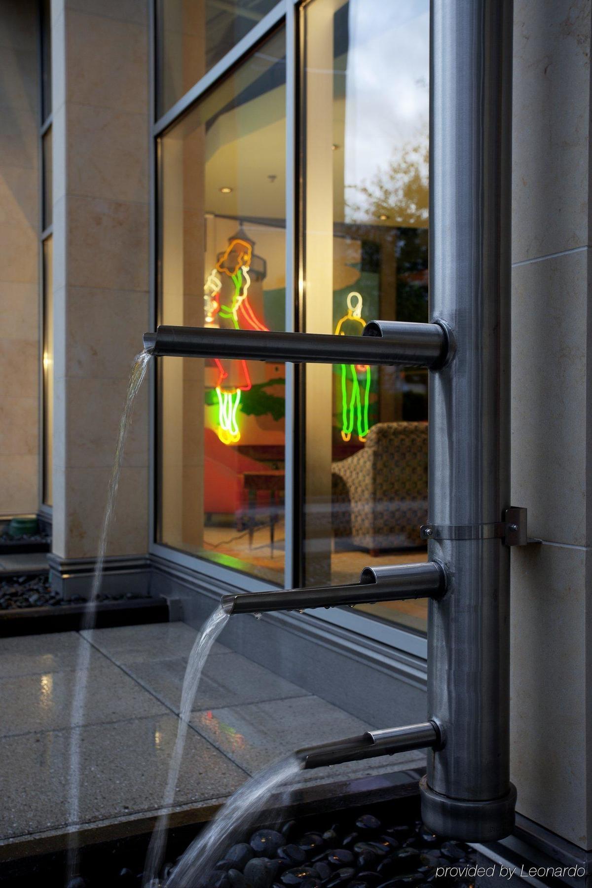 Staypineapple, Watertown Hotel, University District Сиатъл Екстериор снимка