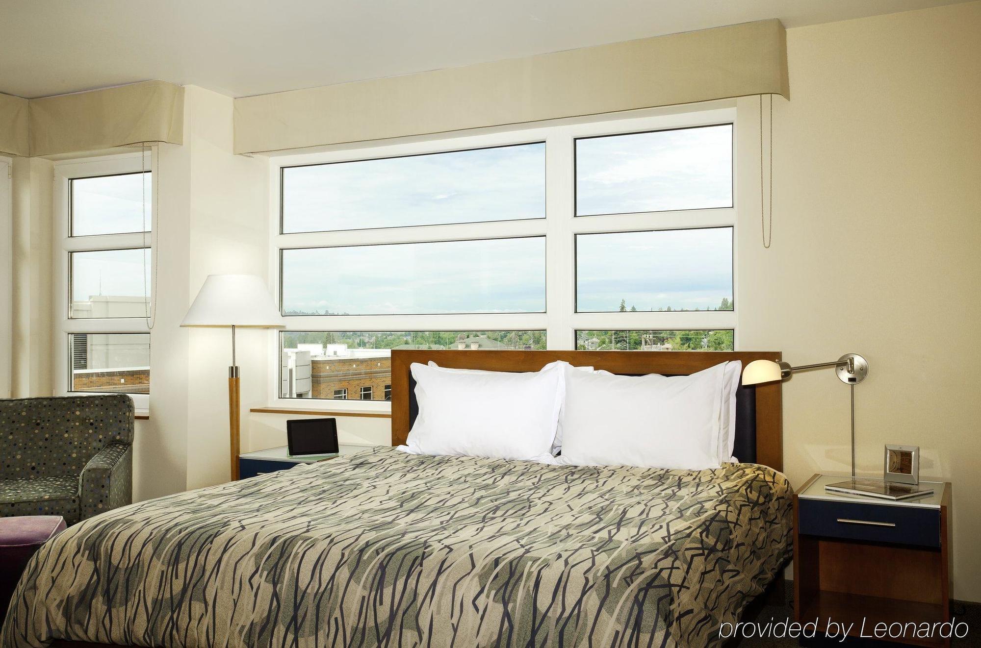 Staypineapple, Watertown Hotel, University District Сиатъл Екстериор снимка