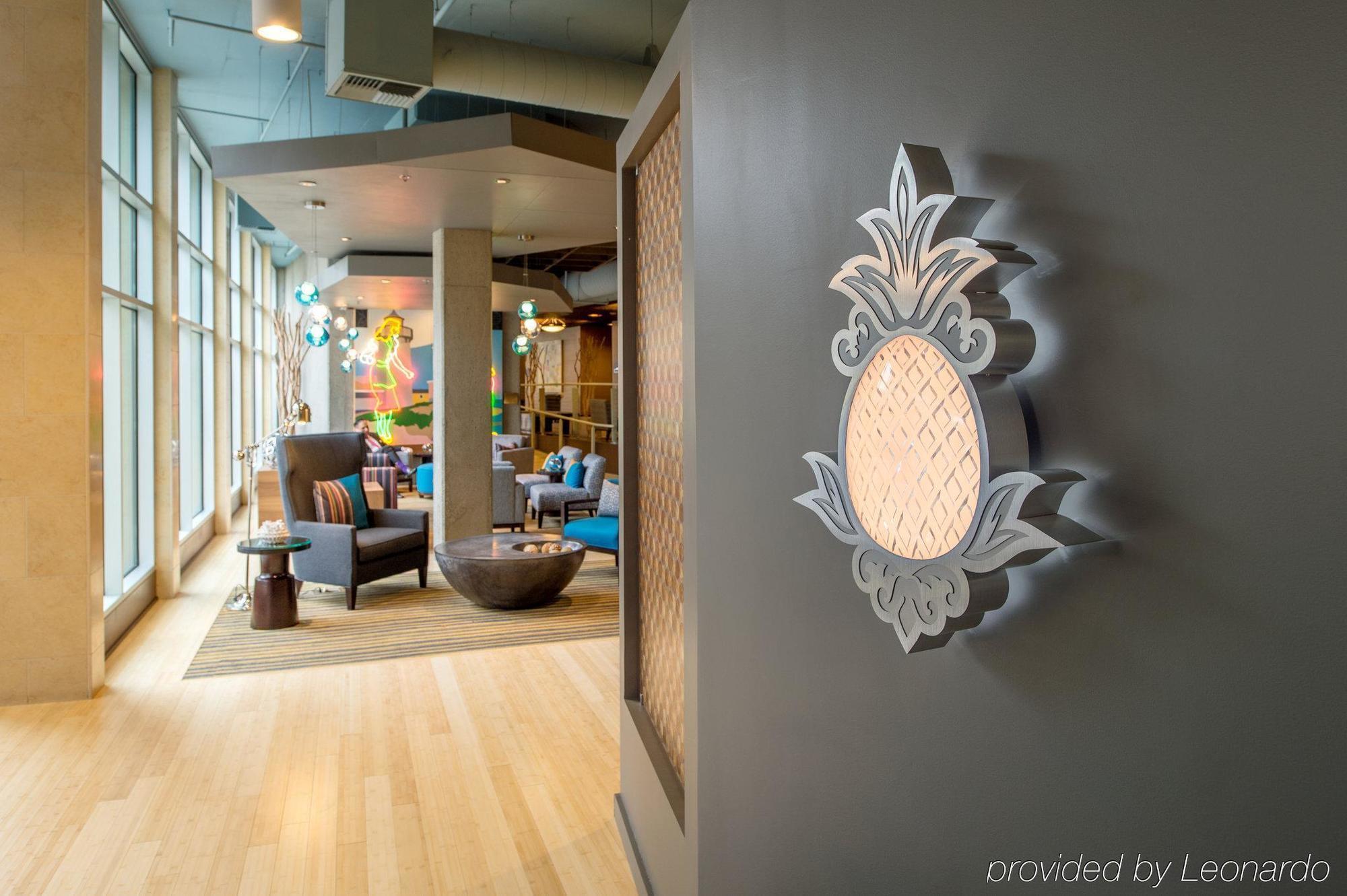Staypineapple, Watertown Hotel, University District Сиатъл Екстериор снимка
