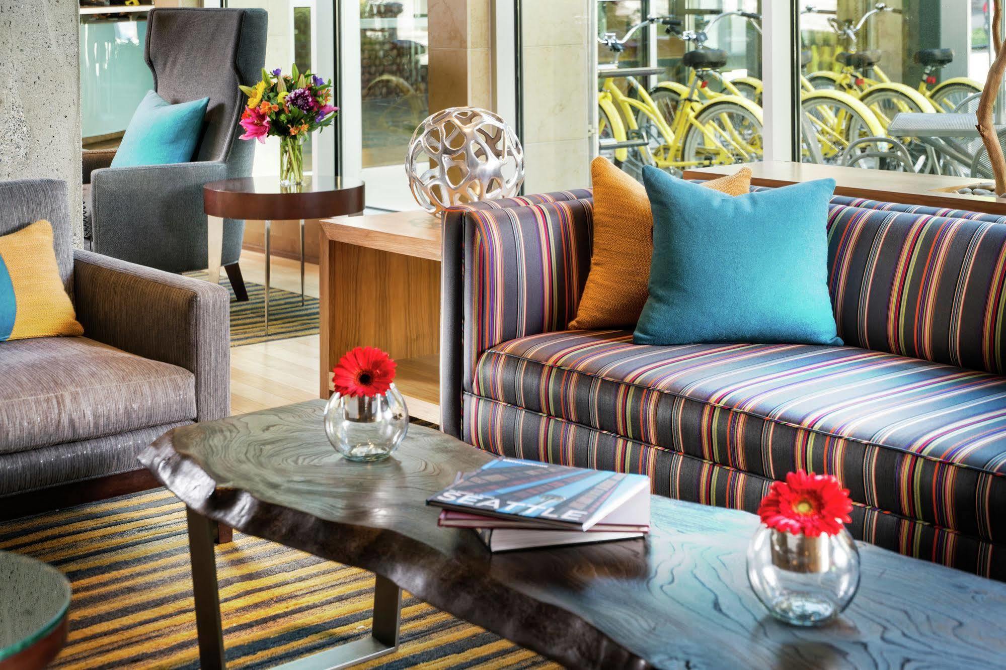 Staypineapple, Watertown Hotel, University District Сиатъл Екстериор снимка
