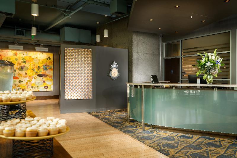 Staypineapple, Watertown Hotel, University District Сиатъл Екстериор снимка